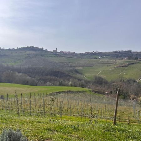 Hotel Le Cornici - Cascina Di Charme Diano dʼAlba Exterior foto